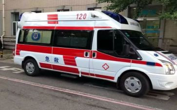 急诊120护士年终总结参考8篇