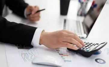 医院财务科工作计划8篇