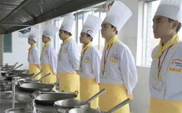 后厨自我工作总结参考8篇