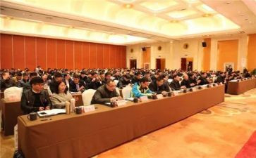 开学职工大会校长讲话稿5篇