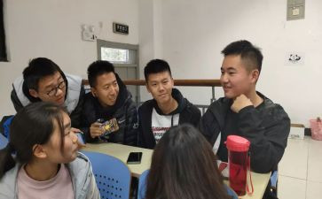 大学班长总结报告7篇