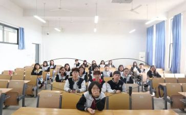 大学班级月工作计划5篇