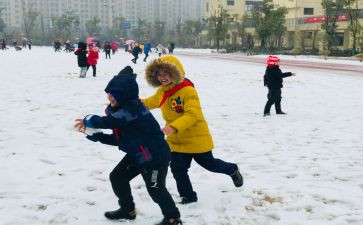 学生打雪仗作文8篇