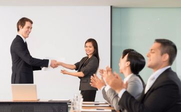 局财务负责人述职报告6篇