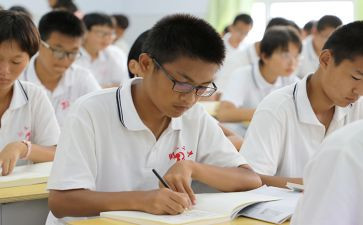 高一800字的作文优秀8篇