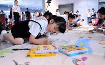 大班幼儿绘画教案5篇