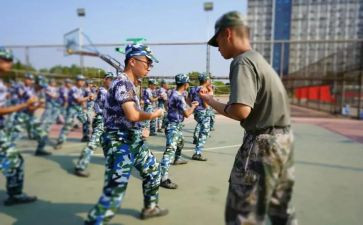 教官军训讲话稿5篇