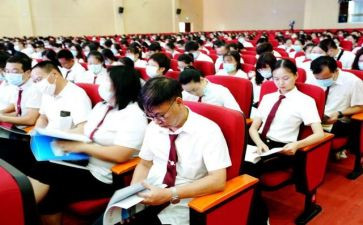 学校教职工工作总结7篇