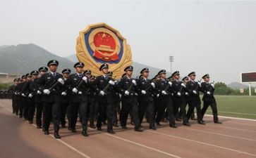 最美警察先进事迹材料5篇