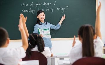 2022年生活老师工作计划6篇