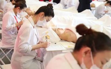 2023年美容院活动方案6篇