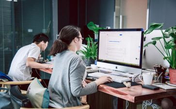 平面设计师的个人总结参考6篇