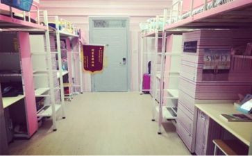 进寝室申请书5篇