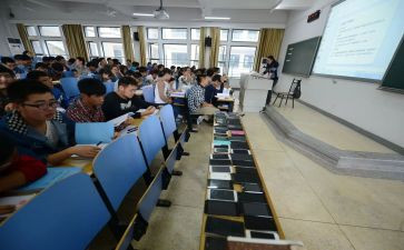 数学教师个人年度总结5篇