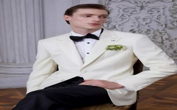 结婚典礼新郎父亲讲话稿5篇