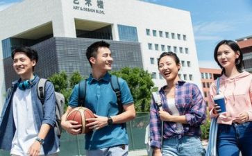 进学生会生活部的演讲稿模板8篇