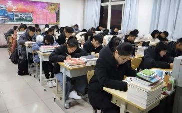 在校中工作总结8篇